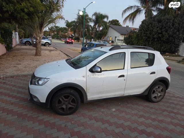 מודעת רכב דאצ'יה סנדרו