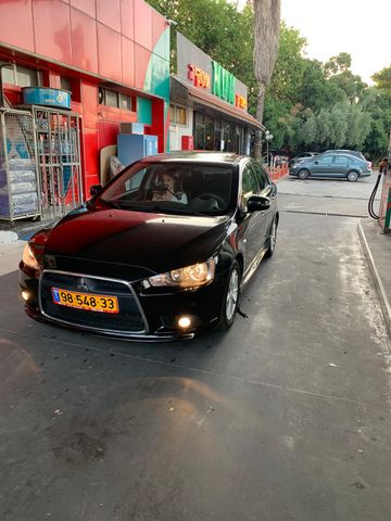 מודעת רכב מיצובישי לנסר