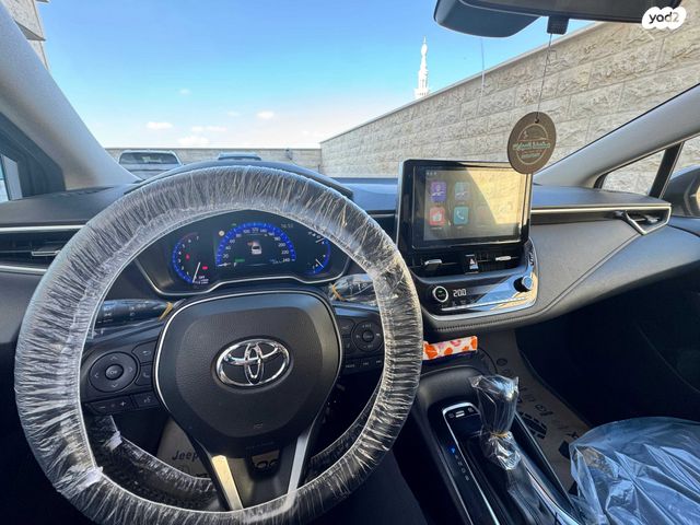 טויוטה קורולה