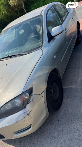 מודעת רכב מאזדה 3