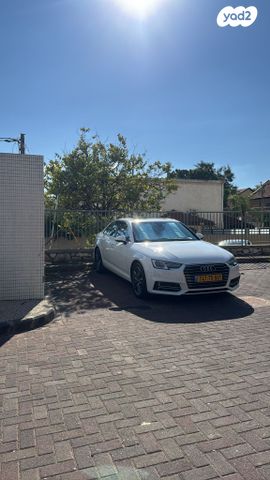 אאודי A4