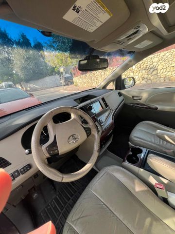 טויוטה סיינה