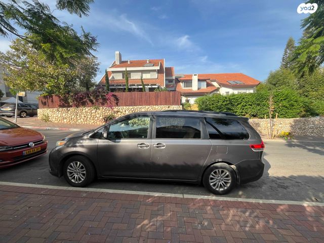 טויוטה סיינה