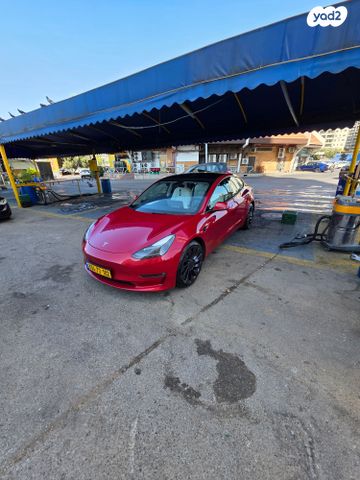 טסלה מודל 3