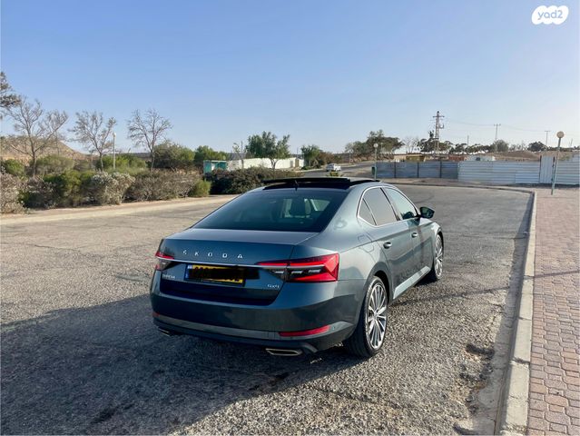 מודעת רכב סקודה סופרב