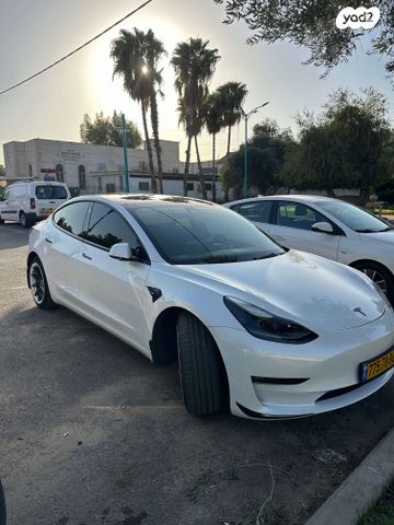 טסלה מודל 3