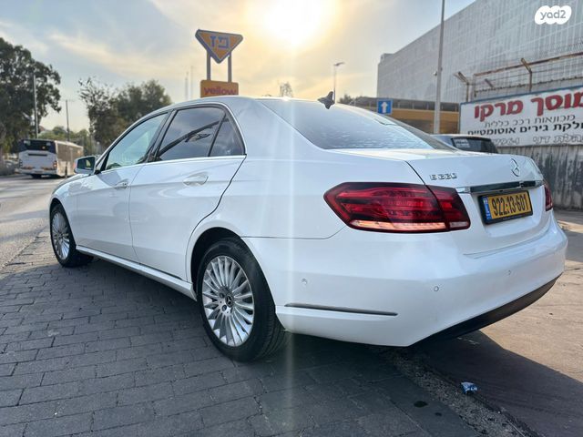 מודעת רכב מרצדס-בנץ E-class