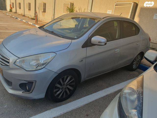 מודעת רכב מיצובישי אטראז'