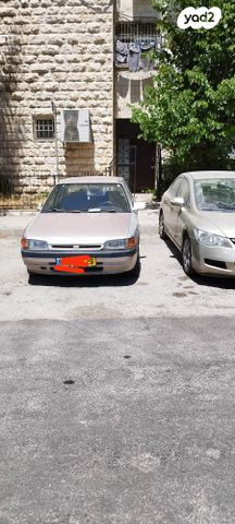 323 LX אוט׳ 1.6 (88 כ״ס)