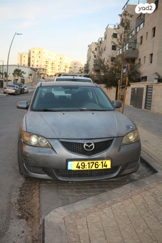 מודעת רכב מאזדה 3