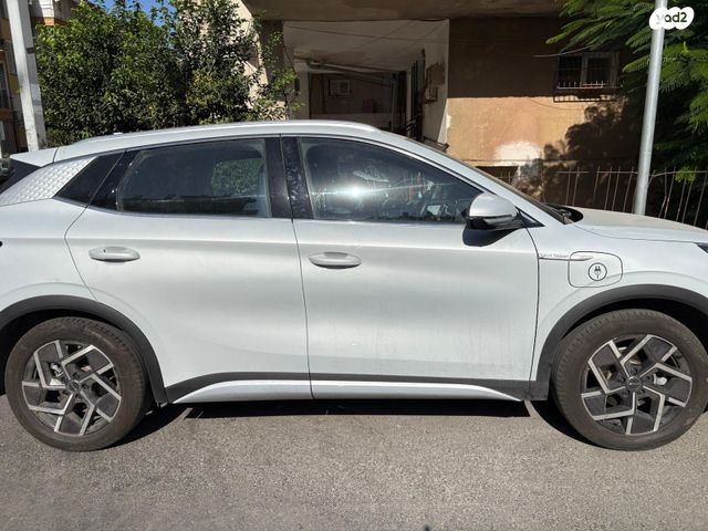 מודעת רכב בי.ווי.די אטו 3