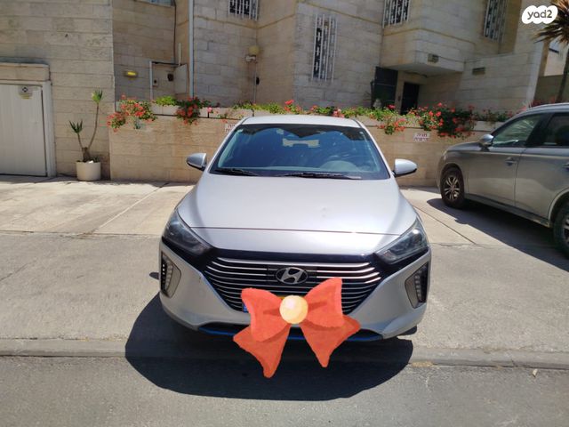 מודעת רכב יונדאי איוניק