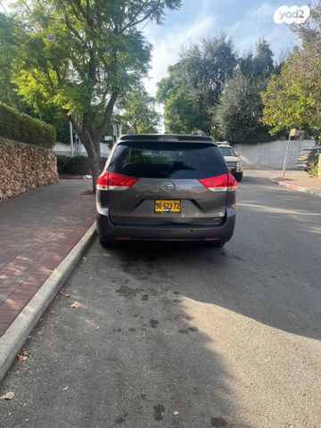 טויוטה סיינה