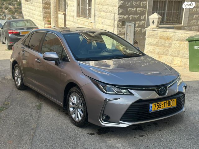 מודעת רכב טויוטה קורולה