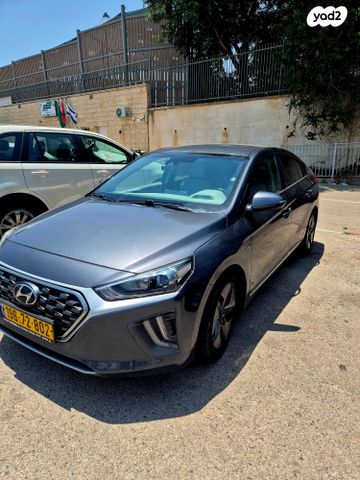 יונדאי איוניק