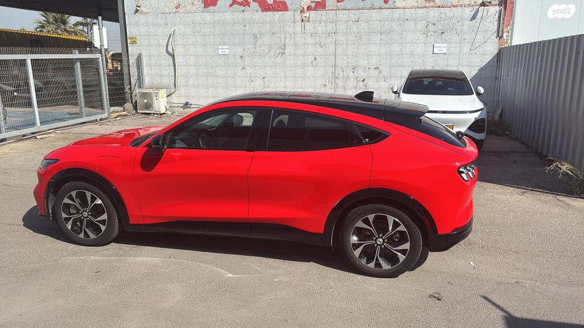 פורד מוסטנג Mach-E