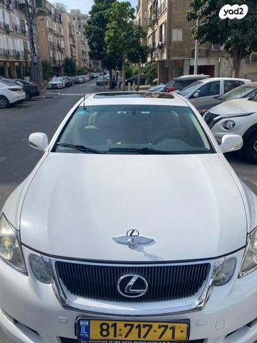 לקסוס GS