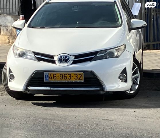 מודעת רכב טויוטה אוריס