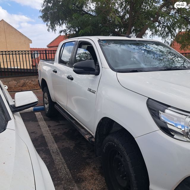 טויוטה היילקס