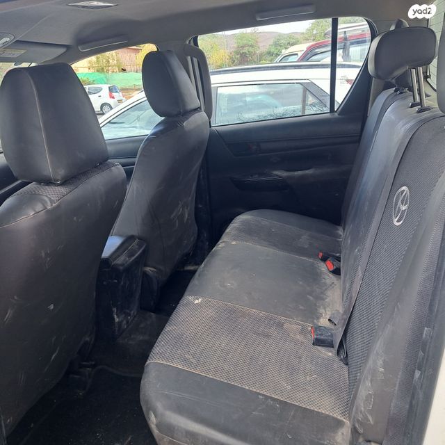 טויוטה היילקס