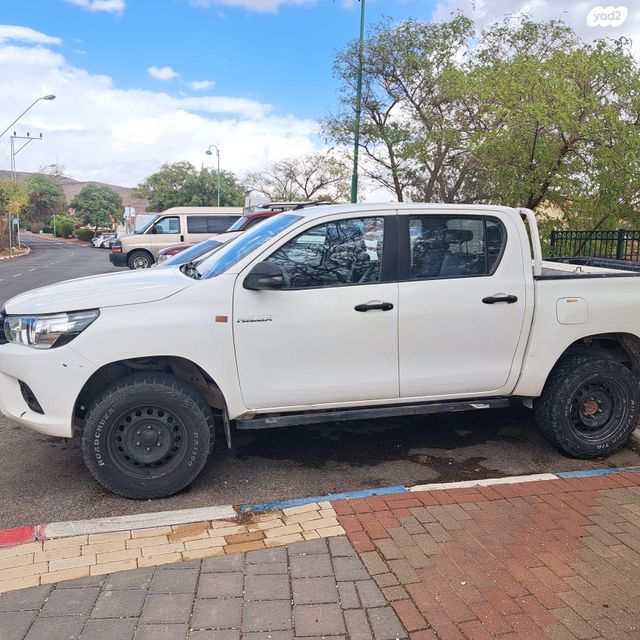 טויוטה היילקס