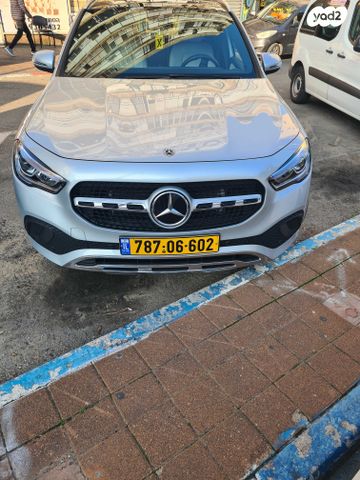 מודעת רכב מרצדס-בנץ GLA