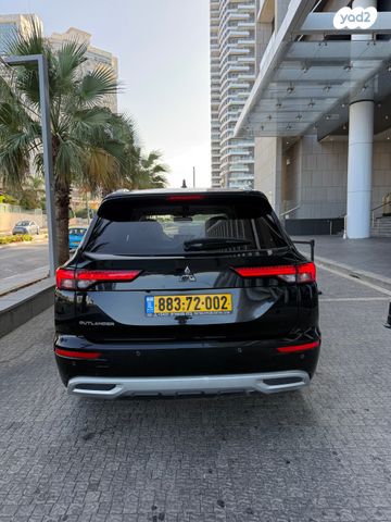 מיצובישי אאוטלנדר