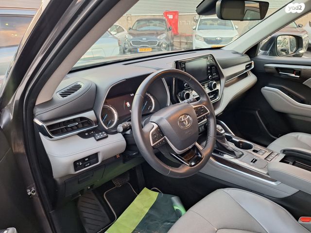 טויוטה היילנדר