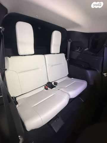 מיצובישי אאוטלנדר