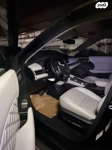 מיצובישי אאוטלנדר