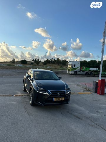 מודעת רכב לקסוס NX
