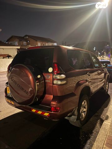 טויוטה לנד קרוזר