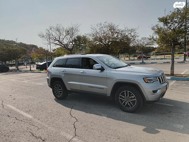 ג'יפ גרנד צ'ירוקי