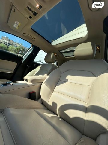 מרצדס-בנץ GLA