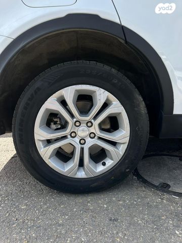 מודעת רכב לנד רובר דיסקברי ספורט 2