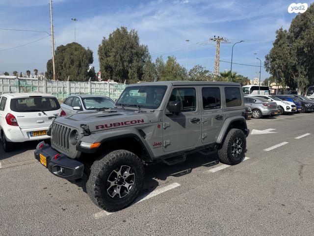 מודעת רכב ג'יפ רנגלר