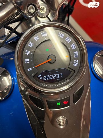 מודעת רכב הרלי דיווידסון סופטייל דלוקס 1585