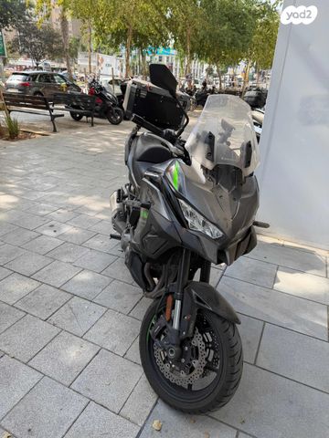 קאוואסאקי Versys 1000