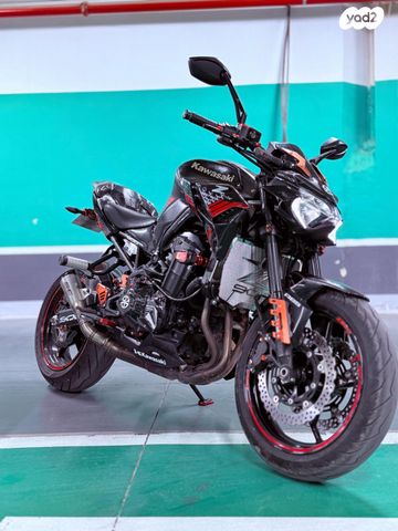 קאוואסאקי Z900