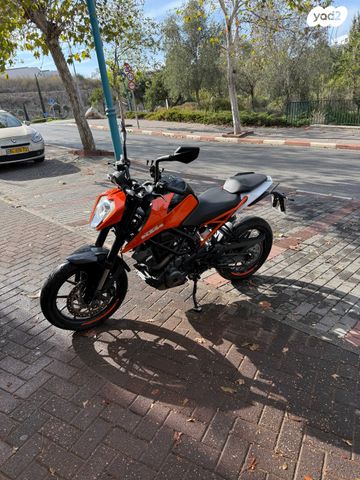 KTM Duke