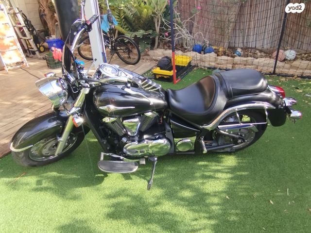 קאוואסאקי VN900 קלאסיק