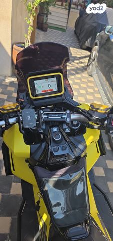 הונדה ADV 750 H