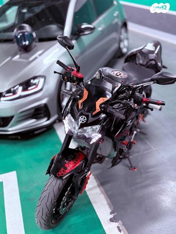 קאוואסאקי Z900