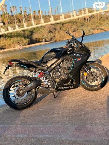 הונדה CBR650R