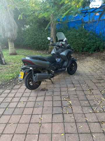 ימאהה טריסיטי 300