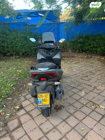 ימאהה טריסיטי 300