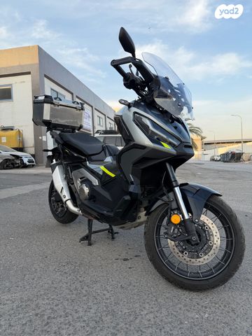 הונדה X-ADV750