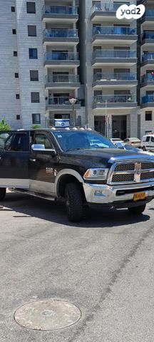 מודעת רכב דודג'