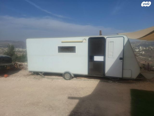 מודעת רכב נגרר (קראוון נגרר)