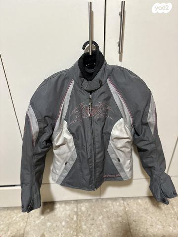 feedItemObj.data.row_1